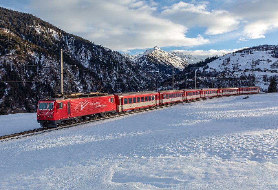 MGB (Matterhorn Gotthard Bahn): MGB HGe 4/4 II 103 / Disentis (GR/CH)