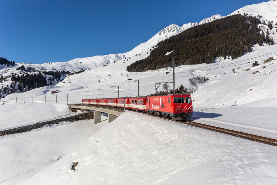 MGB (Matterhorn Gotthard Bahn): MGB HGe 4/4 II 104 / Rueras GR