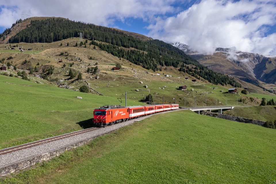 MGB (Matterhorn Gotthard Bahn): MGB HGe 4/4 II 106 (Dieni, GR/CH)