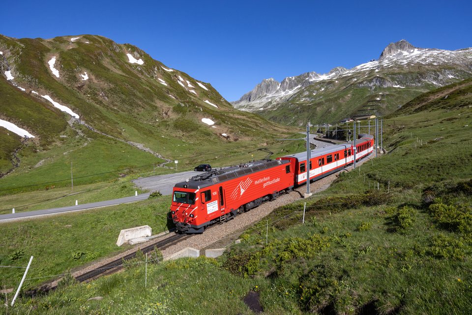MGB (Matterhorn Gotthard Bahn): MGB HGe 4/4 II 106 (Oberalppass, GR/CH)
