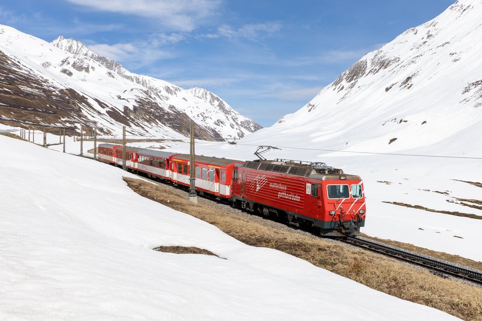 MGB (Matterhorn Gotthard Bahn): MGB HGe 4/4 II 108 / Oberalppass (UR/CH)
