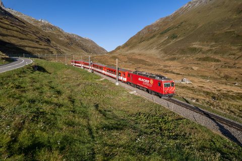 MGB (Matterhorn Gotthard Bahn): MGB HGe 4/4 II 4 (Oberalppass, UR/CH)