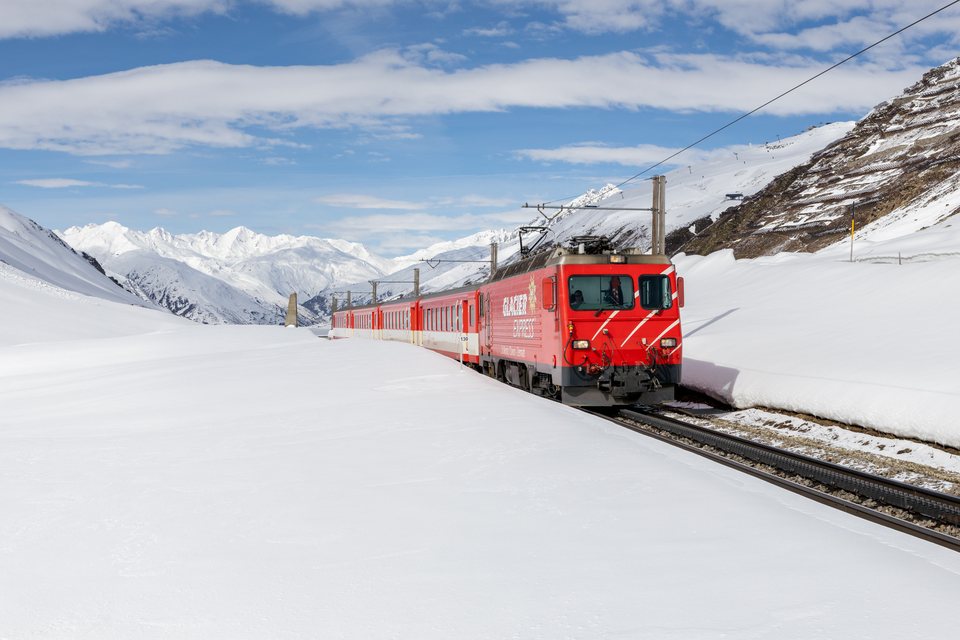 MGB (Matterhorn Gotthard Bahn): MGB HGe 4/4 II 4 / Oberalppass (UR/GR)