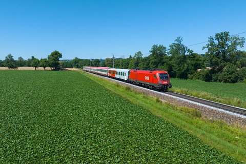 ÖBB 1016 013 at Rohr im Kremstal, Oberösterreich, AT