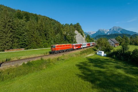 ÖBB 1144 040 at Windischgarsten. Oberösterreich, AT