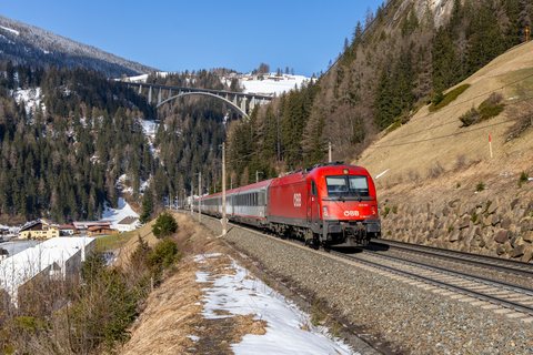 ÖBB 1216 024 at Sankt Jodok am Brenner, tirol, Austria