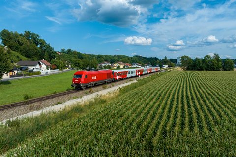 ÖBB 2016 072 at Geretsdorf, Oberösterreich, AT