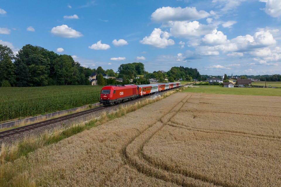 ÖBB 2016 072 at Geretsdorf, Oberösterreich, AT