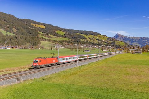 Öbb: Rh 1016 010 / AT-Kirchberg in Tirol