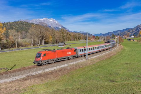 ÖBB: Rh 1016 024 + Rh 1116 143 / AT-Michaelerberg