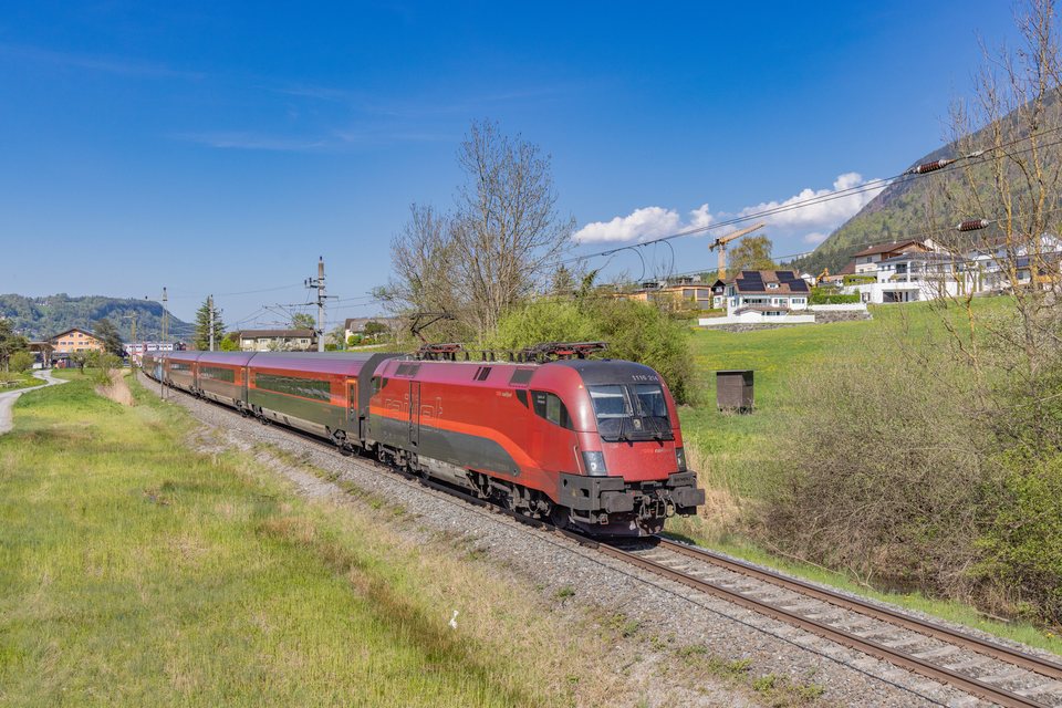 ÖBB: Rh 1116 214 / FL-Nendeln