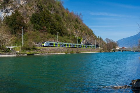 RABe 528 528: BLS RABe 528 at Interlaken, BE, CH