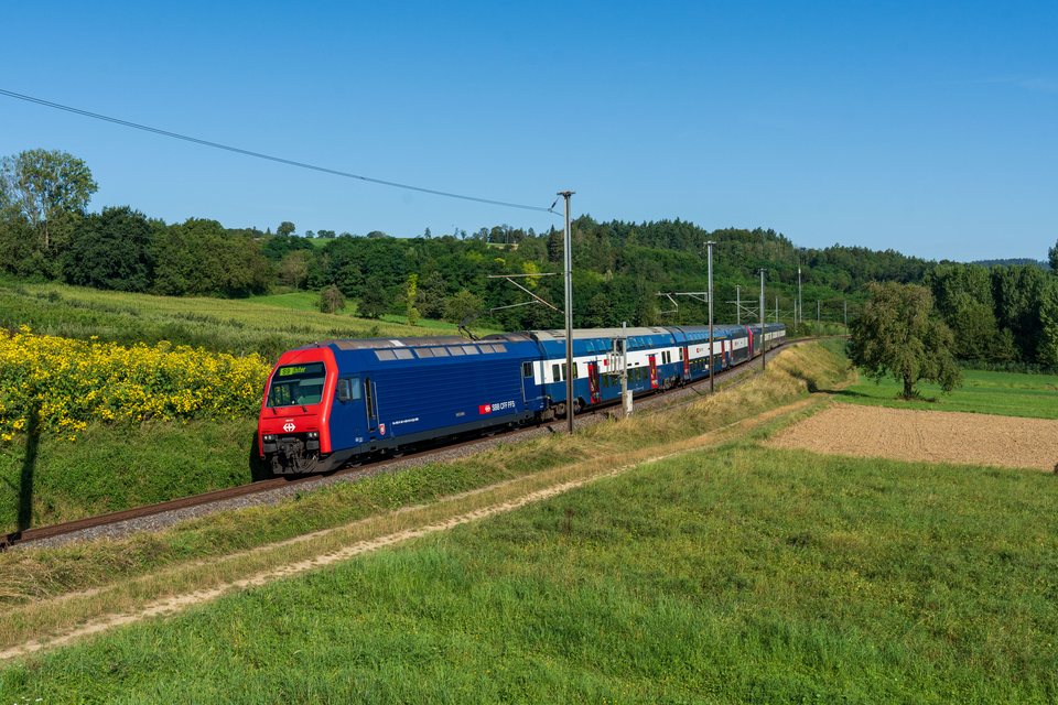 Re 450 012 at Lottstetten, BW, DE