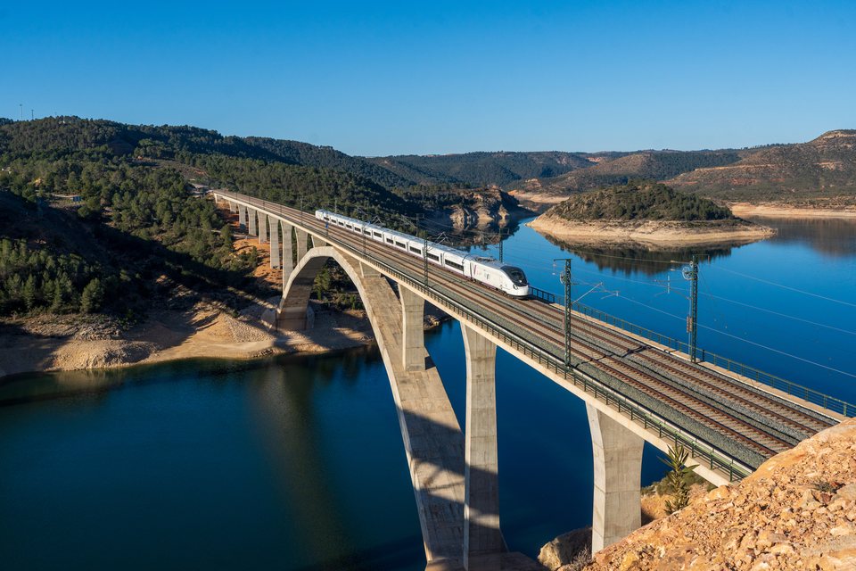 Renfe AVE S106 at Contreras, Valencia, Spain