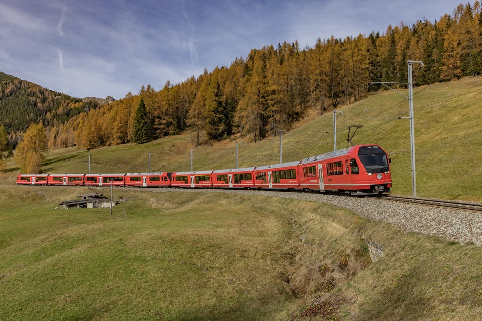 ABe 4/16 3143 (RhB): ABe 4/16 3115 + 3143 / CH-Davos