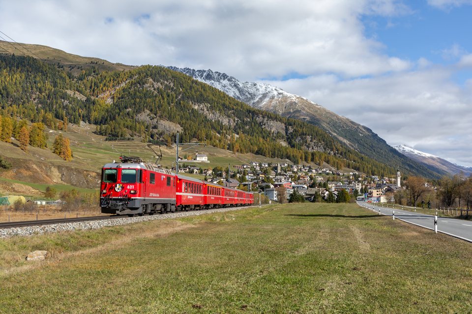 RhB Ge 4/4 II 1327 / Samedan GR