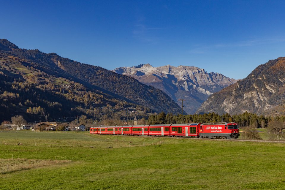 Ge 4/4 III 653 (RhB): Ge 4/4 653 / CH-Cazis
