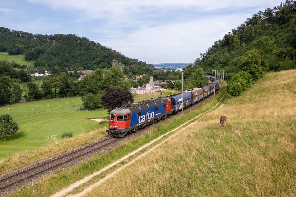 SBB Cargo Re 620 006 at Trimbach, SO, CH