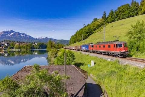 Re 620 (Re 6/6) 064 (SBB Cargo (SBBC)): Re 620 064 + 076 / CH-Luzern