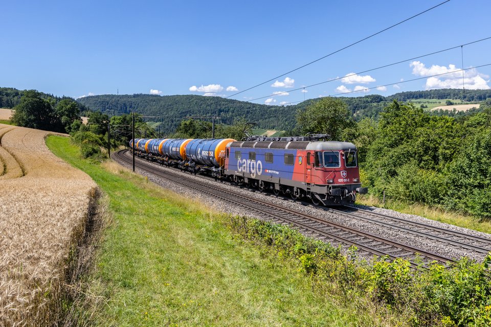 Re 620 (Re 6/6) (SBB Cargo (SBBC)): SBB Cargo Re 620 (Hornussen, AG/CH)