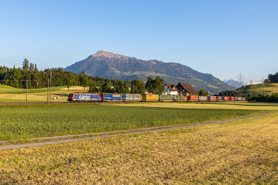 SBB Cargo (SBBC): SBB Cargo Re 474 016 / Buonas (ZG/CH)