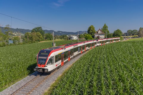 RABe 520 016 (SBB (Personenverkehr)): RABe 520 007 + 016 / CH-Gelfingen