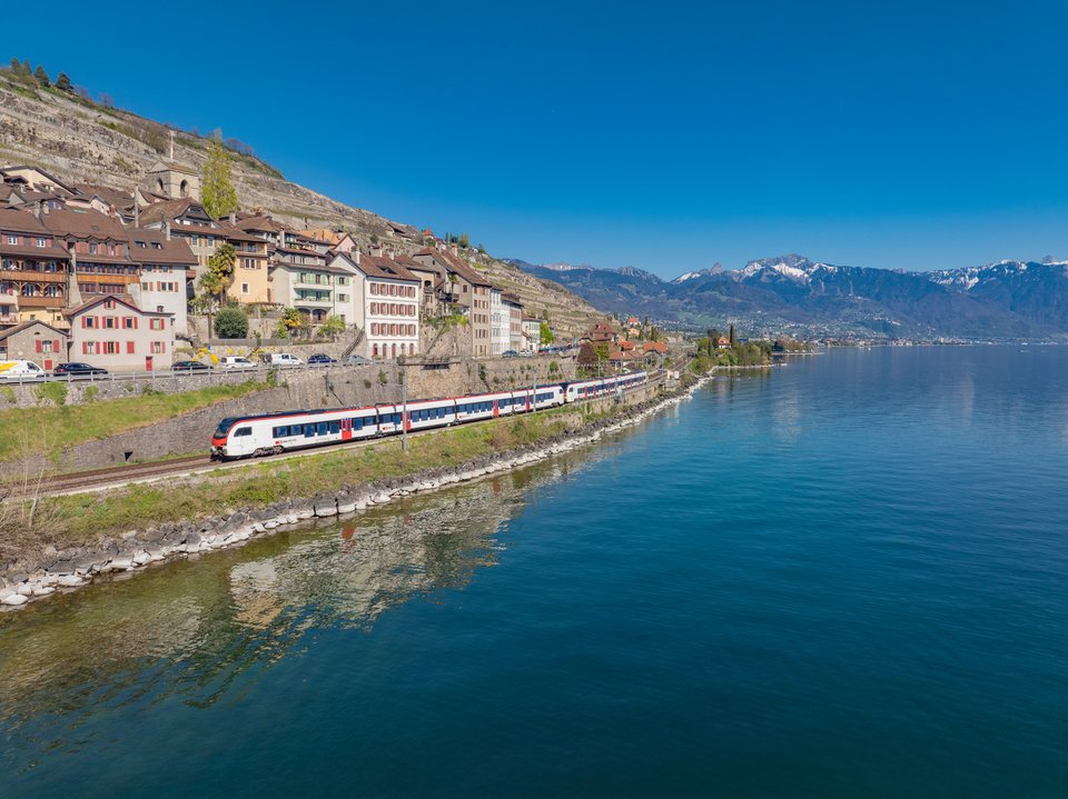 RABe 523 106 (SBB (Personenverkehr)): RABe 523 502 + 106 / CH-Saint Saphorin