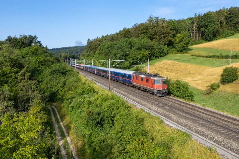 Re 420 (Re 4/4 II) 11156 (SBB (Personenverkehr)): SBB Re 4/4 II 11156 (Villnachern, AG/CH)