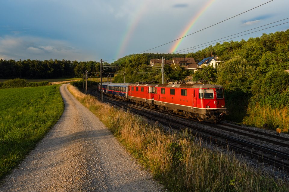 Re 420 (Re 4/4 II) 11191 (SBB (Personenverkehr)): Re 4/4" 11191 at Zeihen, AG, CH