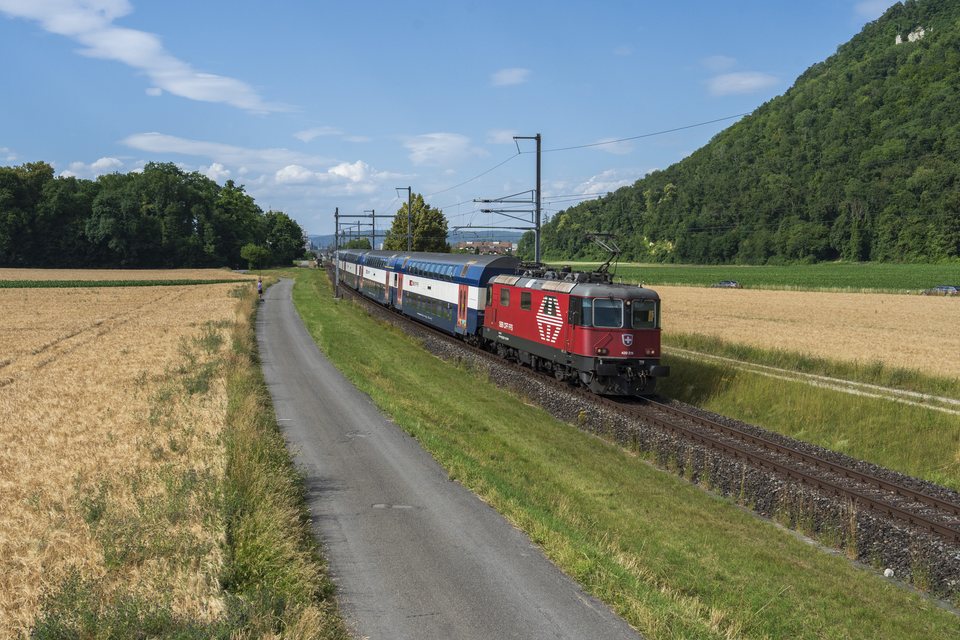 Re 420 (Re 4/4 II) 226 (SBB (Personenverkehr)): SBB Re 420 226 - Siggenthal, AG (CH)