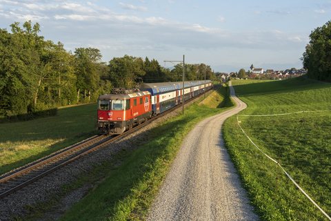 Re 420 (Re 4/4 II) 227 (SBB (Personenverkehr)): SBB Re 420 227 - Illnau-Effretikon, ZH (CH)