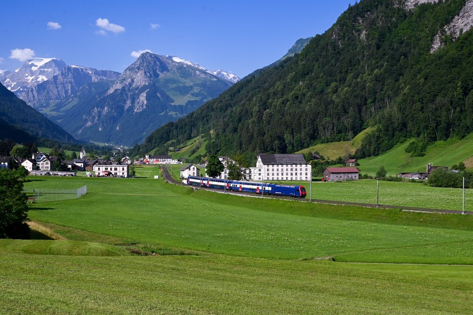 SBB (Personenverkehr): Re 450 011