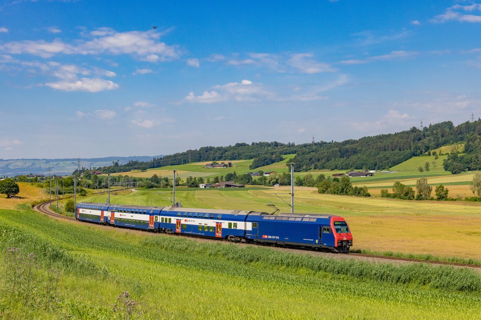SBB (Personenverkehr): Re 450 033 / CH-Bonstetten