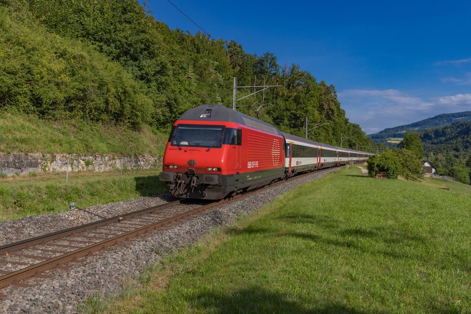 SBB (Personenverkehr): Re 460 092 / CH-Sommerau