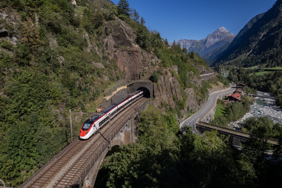 SBB (Personenverkehr): SBB RABe 501 (Wassen, UR/CH)