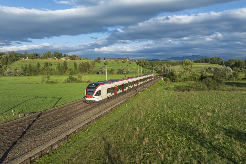 SBB (Personenverkehr): SBB RABe 523 045 - Oberrüti, AG (CH)