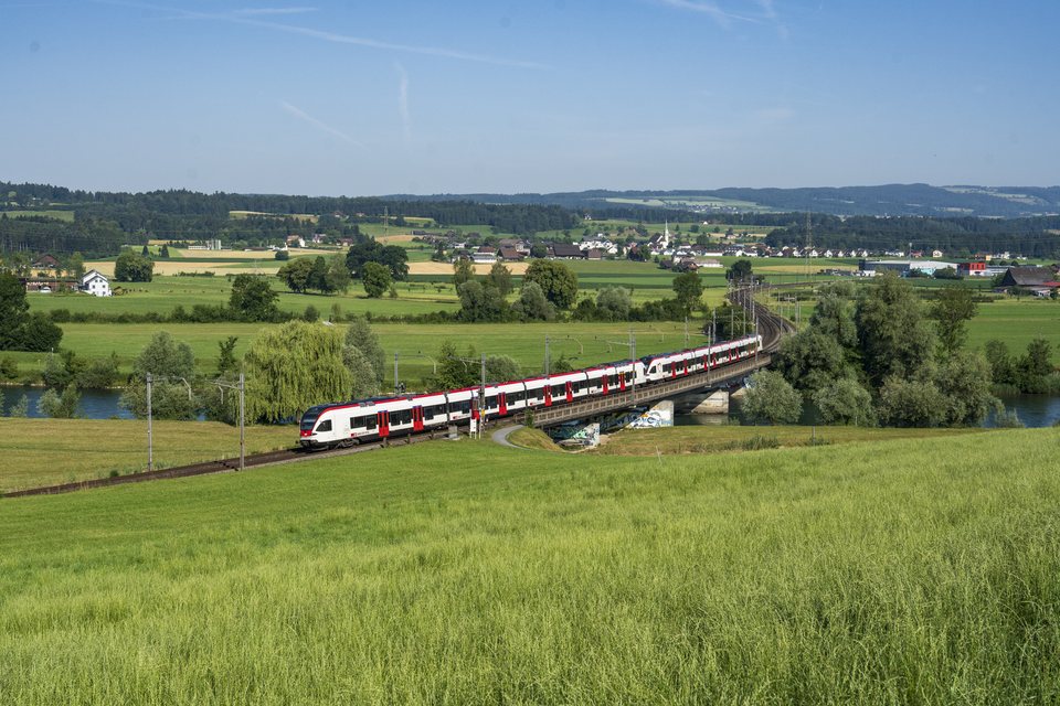 SBB (Personenverkehr): SBB RABe 523 - Hünenberg, ZG (CH)