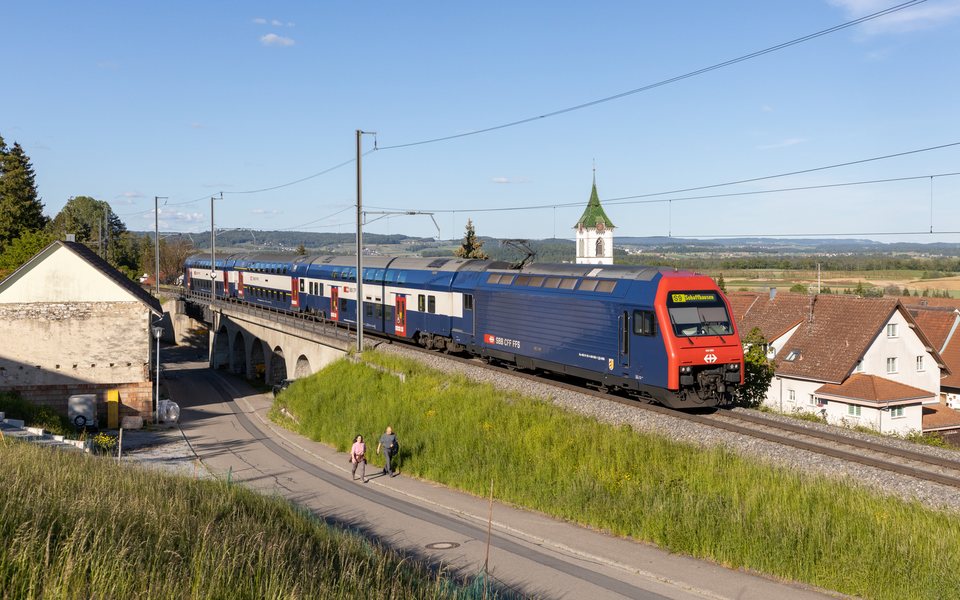 SBB (Personenverkehr): SBB Re 450 083 / Lottstatten (BW/DE)
