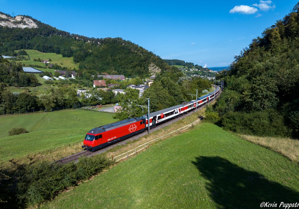 SBB (Personenverkehr): SBB Re 460 091 + Schul- und Erlebniszug