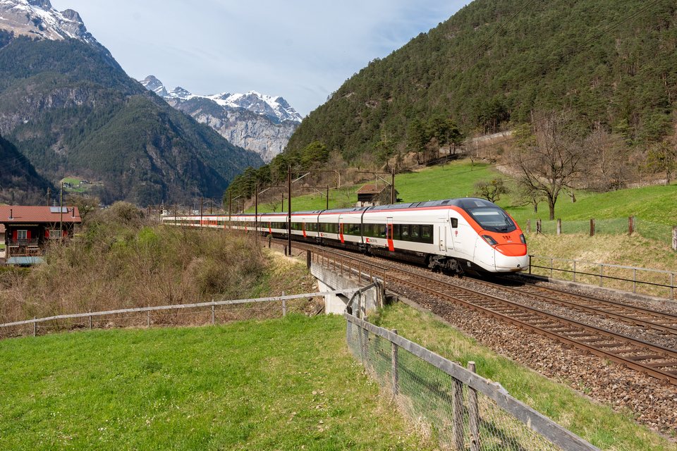 SBB RABe 501 006 at Erstfeld, UR, CH