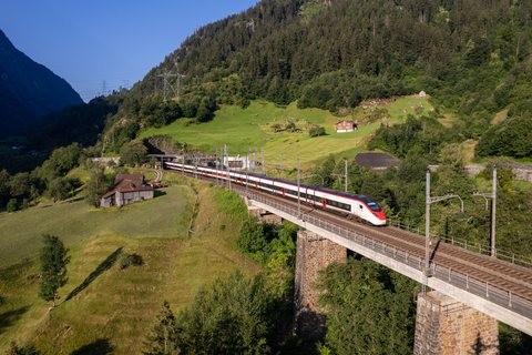 SBB RABe 501 009 at Gurtnellen, UR, CH