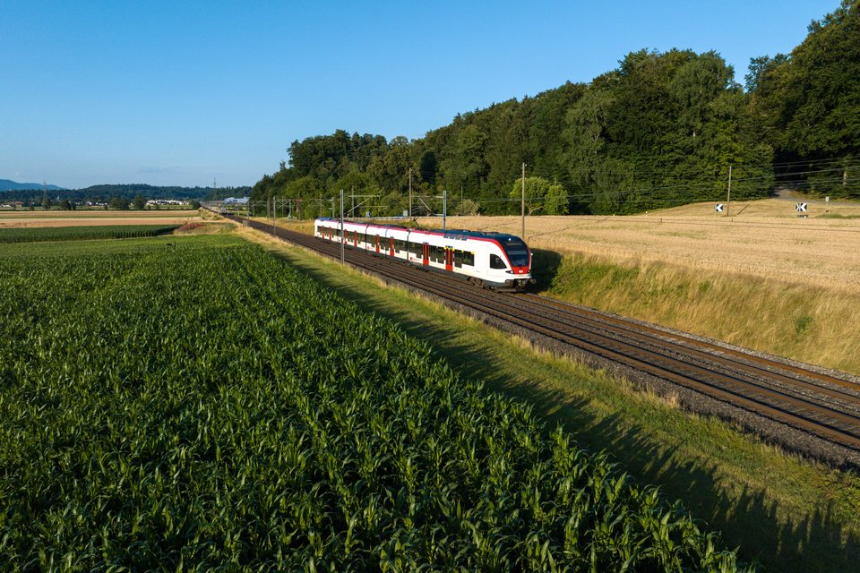 SBB RABe 523 053 at Deitingen, SO, CH