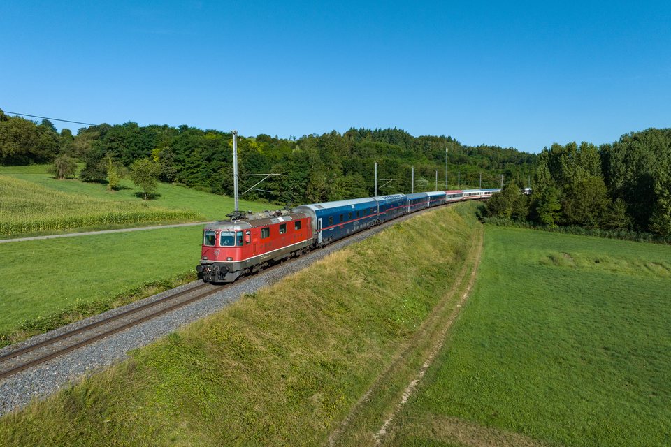 SBB Re 4/4 II 11192 at Lottstetten, BW, DE
