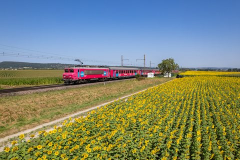 SNCF 22 240 at Fontaines, France