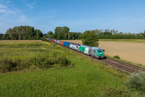 SNCF 475125 at Beinheim, France