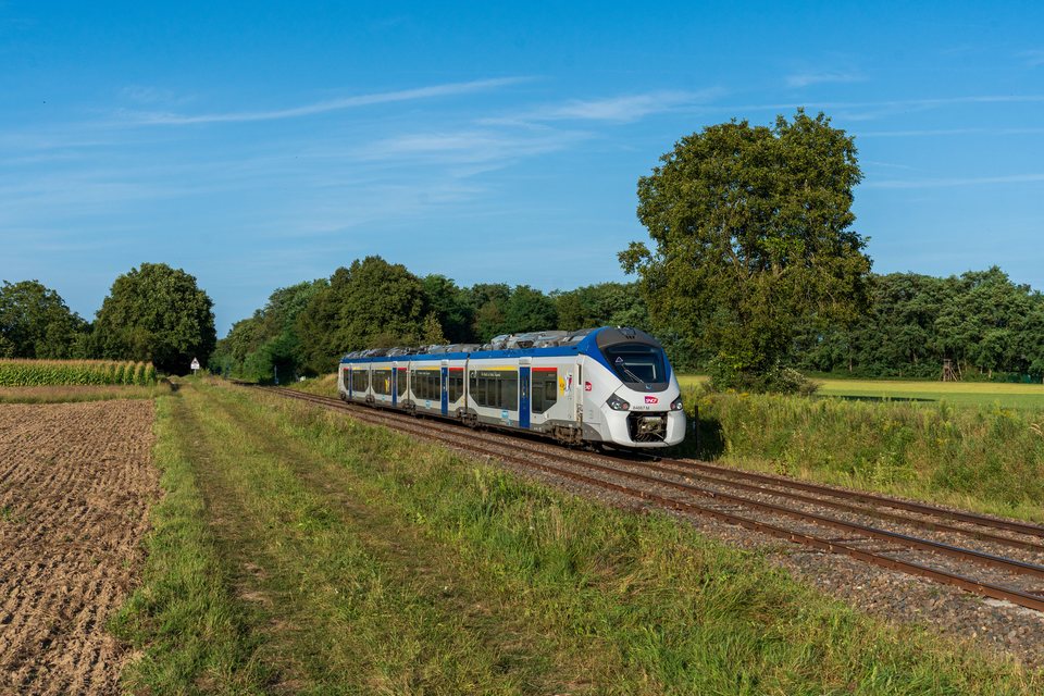 SNCF 84667 at Seltz, France