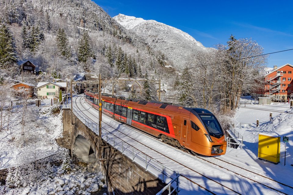 SOB: RABe 526 101/201 / CH-Wassen