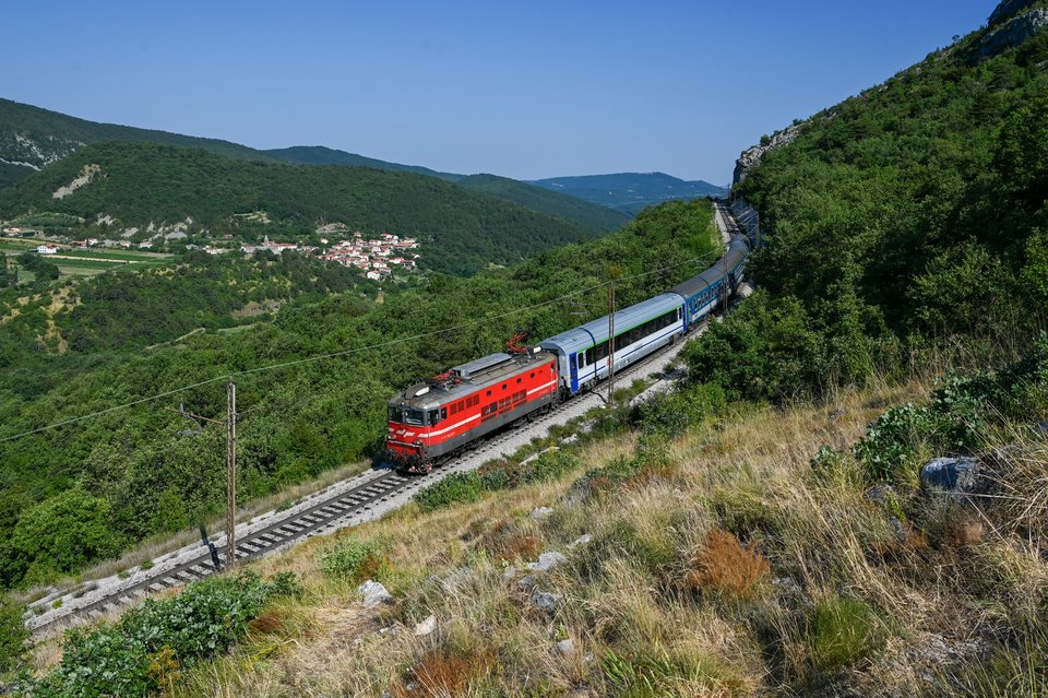 SZ: 342 001
