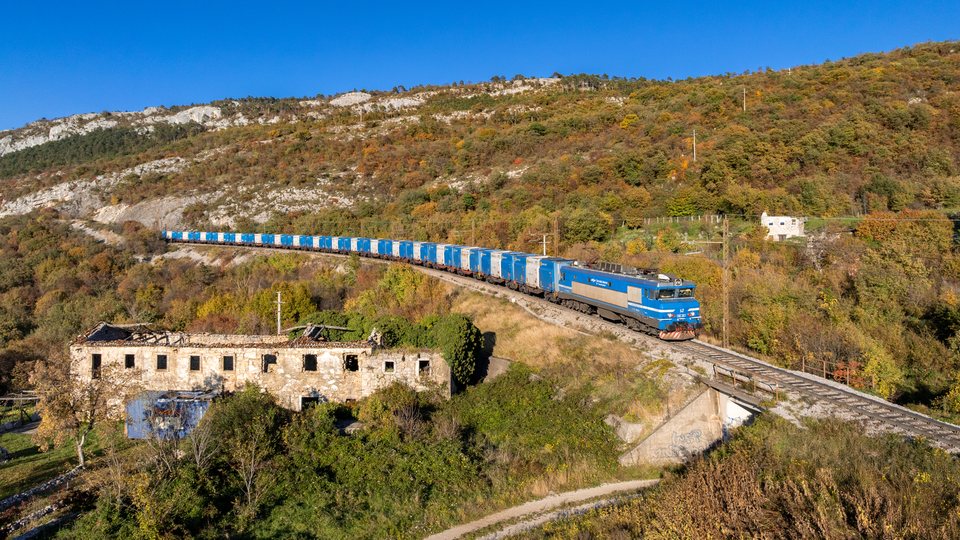 SŽ 363 021 / Črnotiče – Hrastovlje