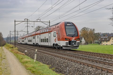 Tåg i Bergslagen: ER1 056 / CH-Engishofen
